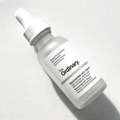 Oil-Free Glow Starts Here – Niacinamide + Zinc (30ml)  Control Oil - Shrink Pores. Fade Blemishes.